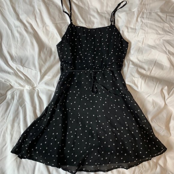 Witchy Star Mini-dress in Black Size L - Picture 1 of 4